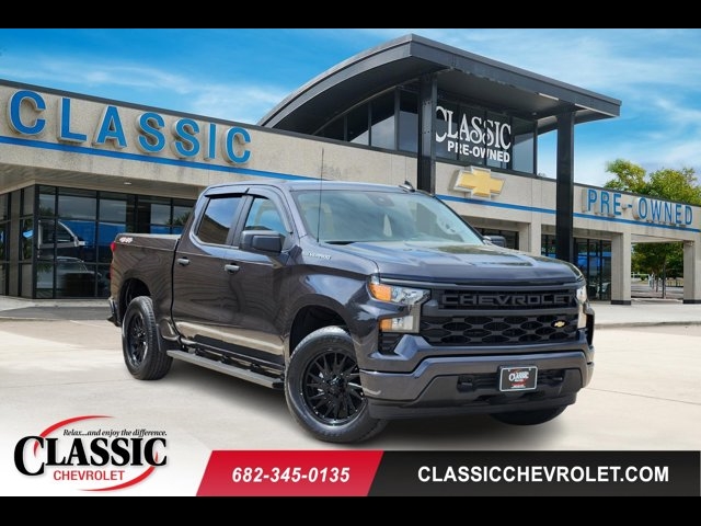 2022 Chevrolet Silverado 1500 Custom