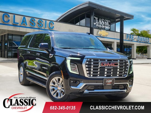 2025 GMC Yukon XL Denali - main photo