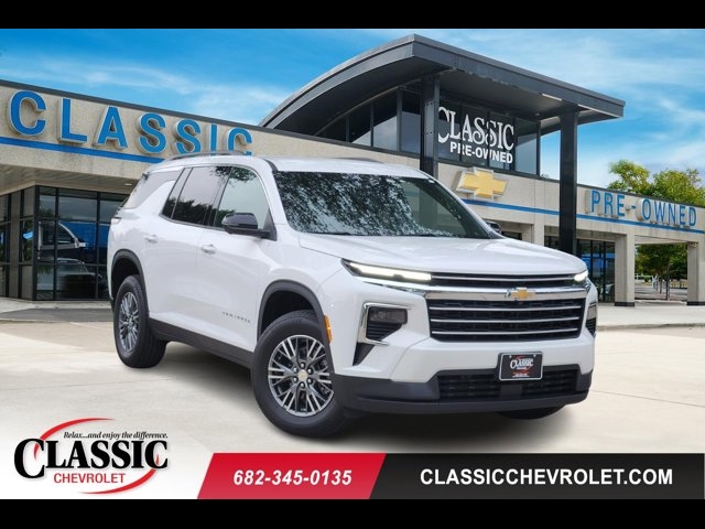 2025 Chevrolet Traverse LT