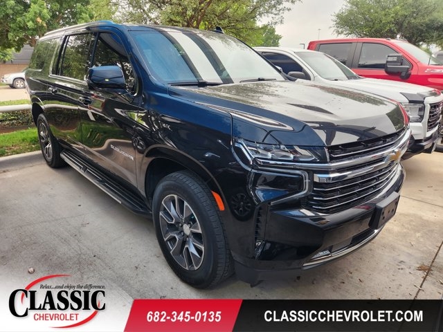 2022 Chevrolet Suburban LT