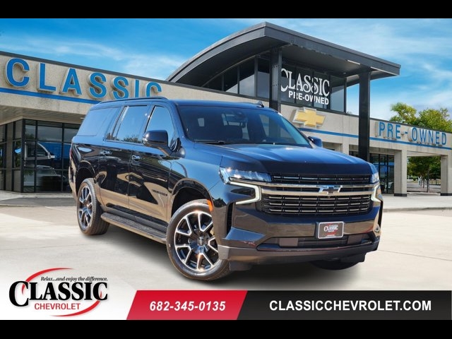 2022 Chevrolet Suburban RST
