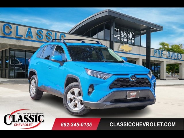 2020 Toyota RAV4 XLE