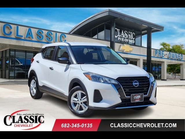 2024 Nissan Kicks S