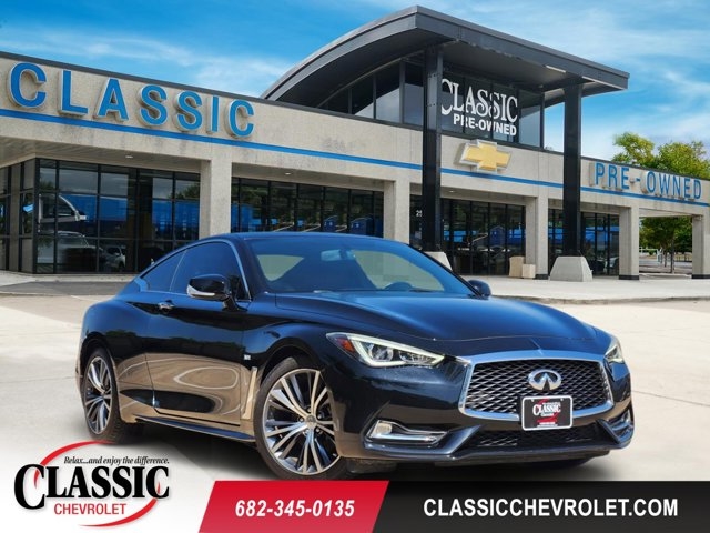2017 INFINITI Q60