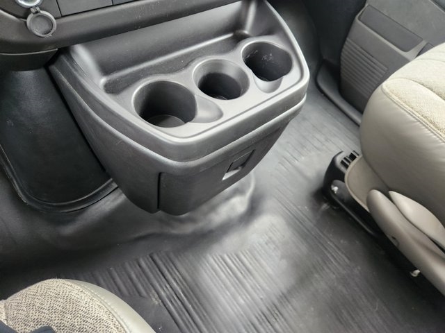 2023 Chevrolet Express 3500