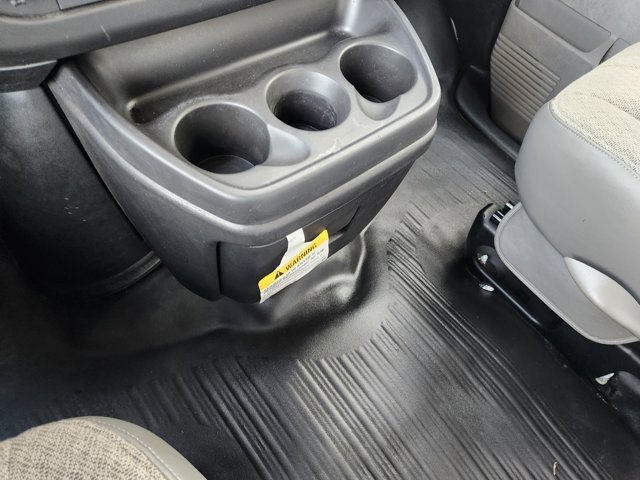 2023 Chevrolet Express 3500