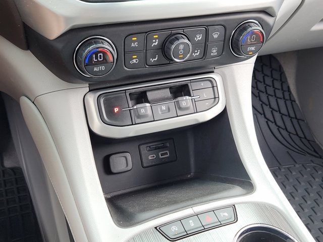 2021 GMC Acadia SLT