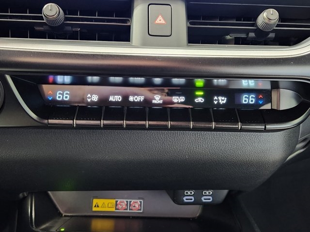 2025 Lexus UX 300h Premium