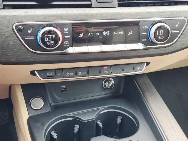 2019 Audi A4 Titanium 40 TFSI