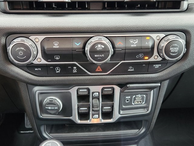 2024 Jeep Gladiator NightHawk