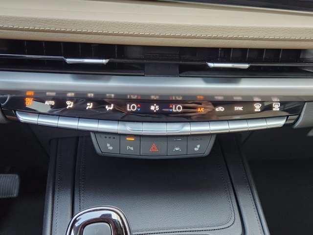 2024 Cadillac XT4 Luxury