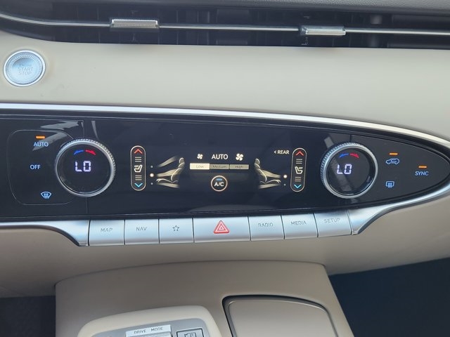 2022 Genesis GV70 2.5T Standard