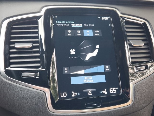 2022 Volvo XC90 Recharge T8 Inscription 7P