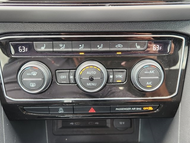 2022 Volkswagen Atlas Cross Sport V6 SEL R-Line 4Motion