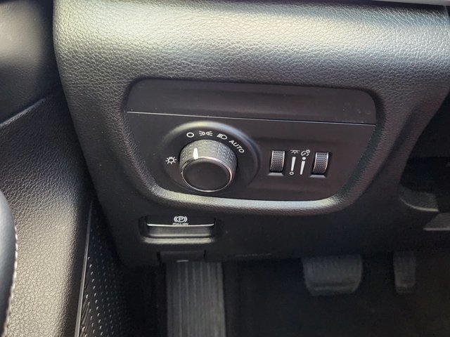 2022 Jeep Grand Cherokee L Altitude