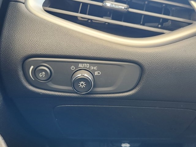 2022 Chevrolet Malibu LS