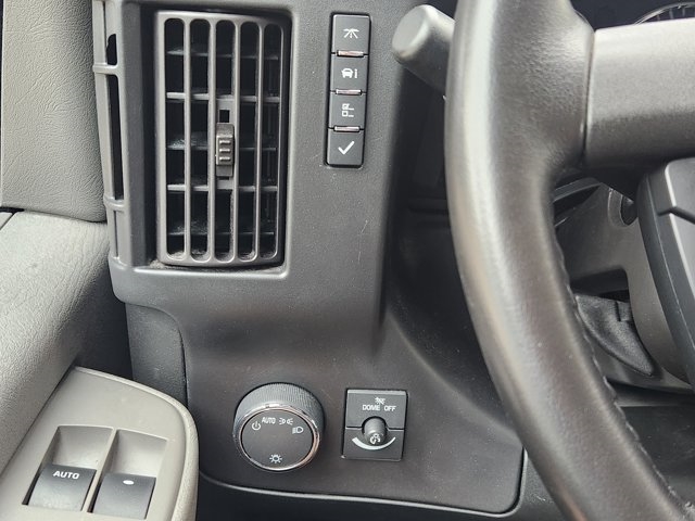 2023 Chevrolet Express 3500