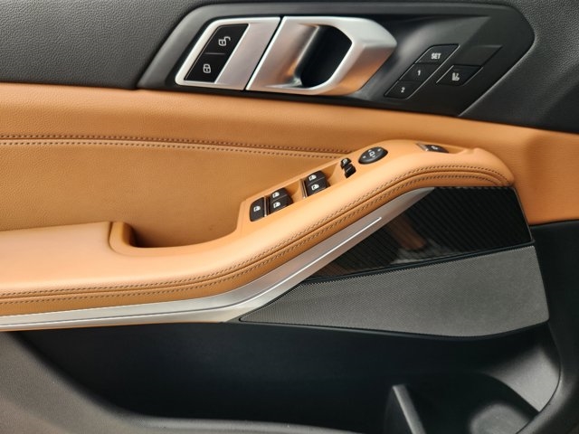 2022 BMW X5 M50i