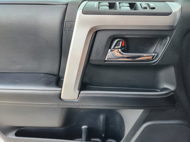 2017 Toyota 4Runner SR5 Premium