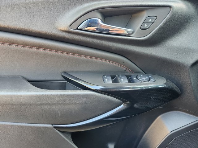 2025 Chevrolet Trax RS