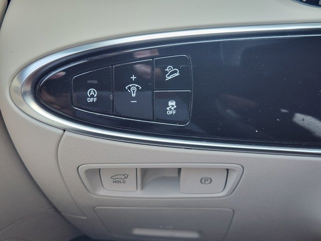 2022 Genesis GV70 2.5T Standard