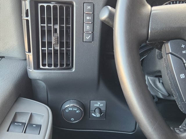 2023 Chevrolet Express 3500