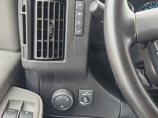2023 Chevrolet Express 3500