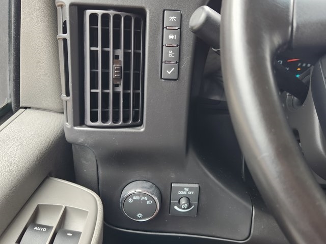 2023 Chevrolet Express 3500