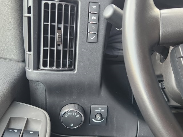 2023 Chevrolet Express 3500