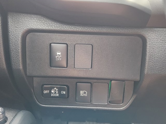 2021 Toyota Tacoma SR V6