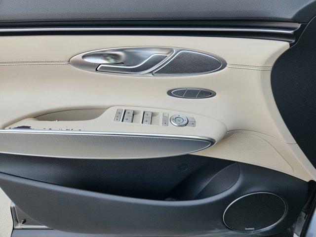 2022 Genesis GV70 2.5T Standard