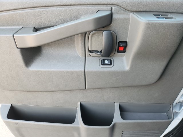 2023 Chevrolet Express 3500