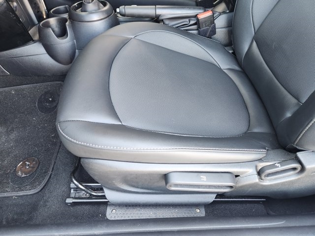 2022 MINI Hardtop 2 Door 