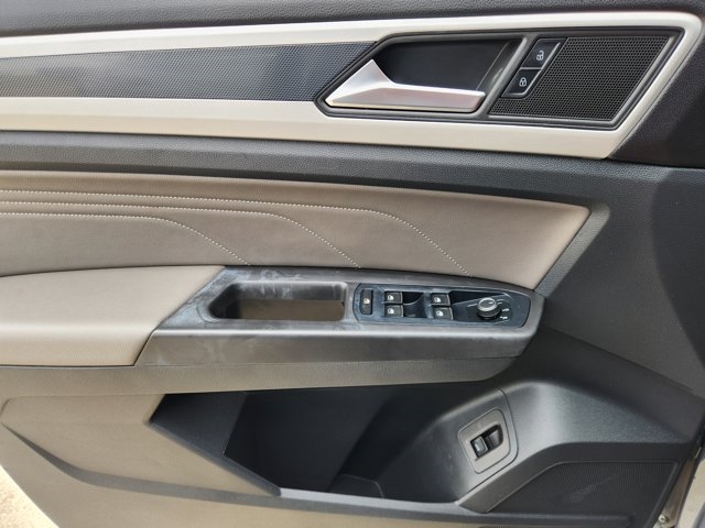 2022 Volkswagen Atlas Cross Sport V6 SEL R-Line 4Motion