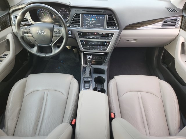 2017 Hyundai SONATA Hybrid Limited