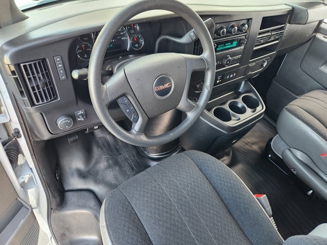 2023 GMC Savana 2500
