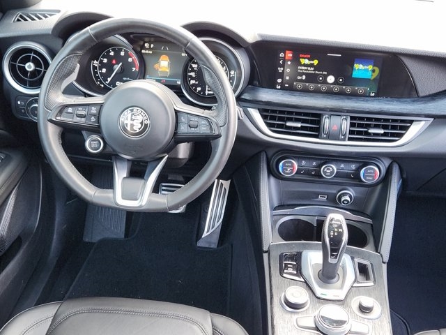 2022 Alfa Romeo Stelvio Sprint