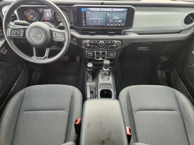 2024 Jeep Gladiator NightHawk