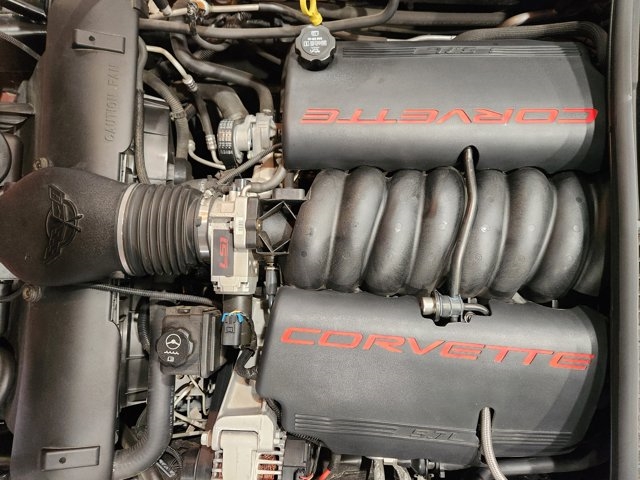 2004 Chevrolet Corvette 
