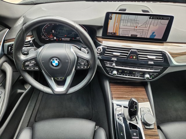 2021 BMW 5 Series 530i