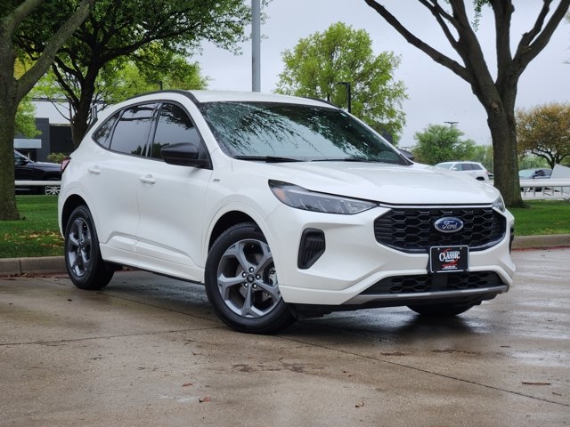2023 Ford Escape Hybrid ST-Line