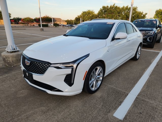 2024 Cadillac CT4 Luxury