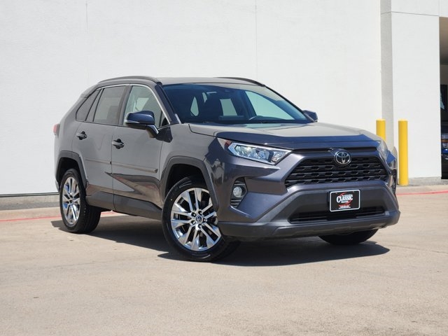 2020 Toyota RAV4 XLE Premium