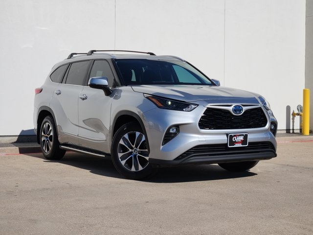 2023 Toyota Highlander Hybrid XLE