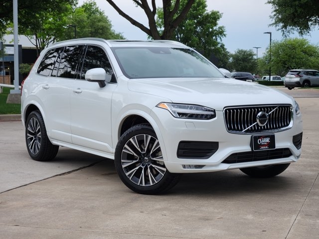2022 Volvo XC90 T5 Momentum