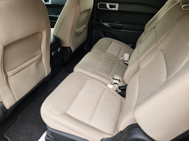 2021 Ford Explorer Base