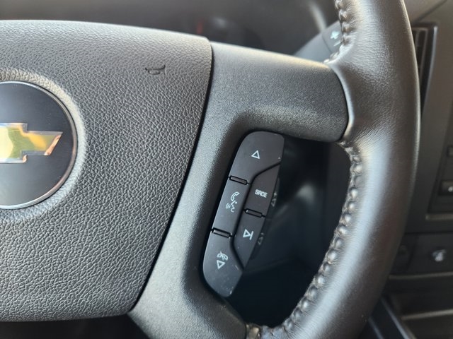 2023 Chevrolet Express 3500