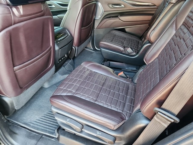 2022 Cadillac Escalade Sport Platinum