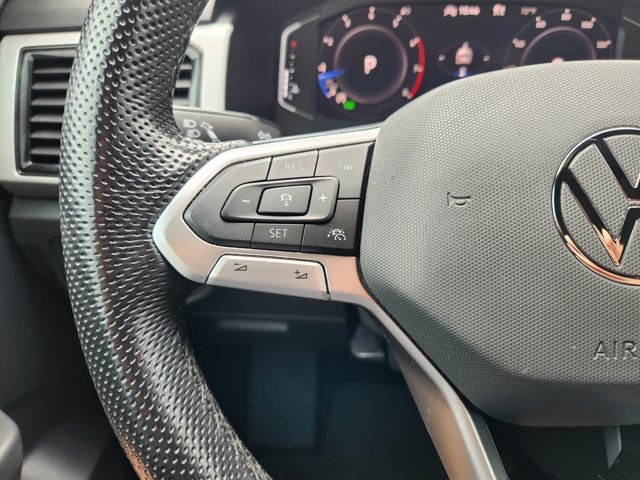 2022 Volkswagen Atlas Cross Sport V6 SEL R-Line 4Motion