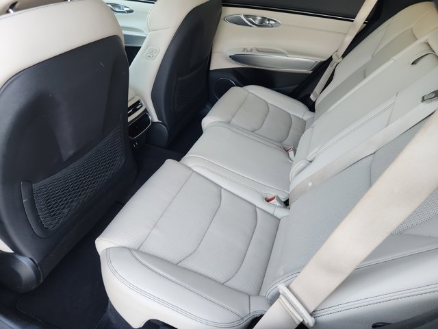 2022 Genesis GV70 2.5T Standard